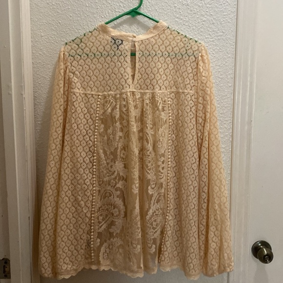 Torrid Lace High Neck Top size 3X - Picture 6 of 8
